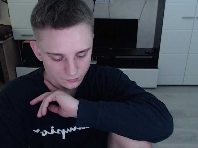 Live sex webcam photo for crybaby282 #292025547