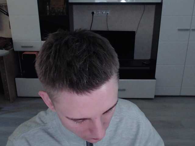 Live sex webcam photo for crybaby282 #292039519