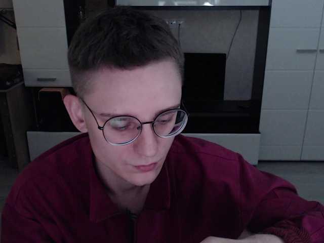 Live sex webcam photo for crybaby282 #292059048