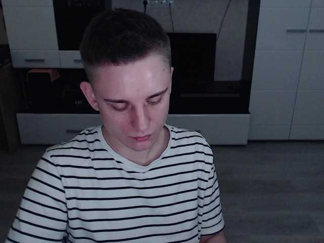 Live sex webcam photo for crybaby282 #292133917