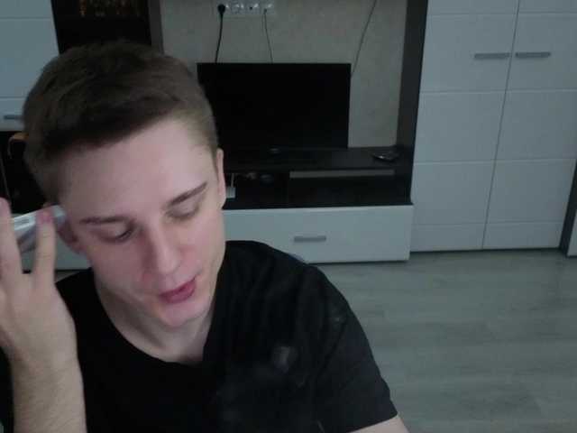 Live sex webcam photo for crybaby282 #292387068