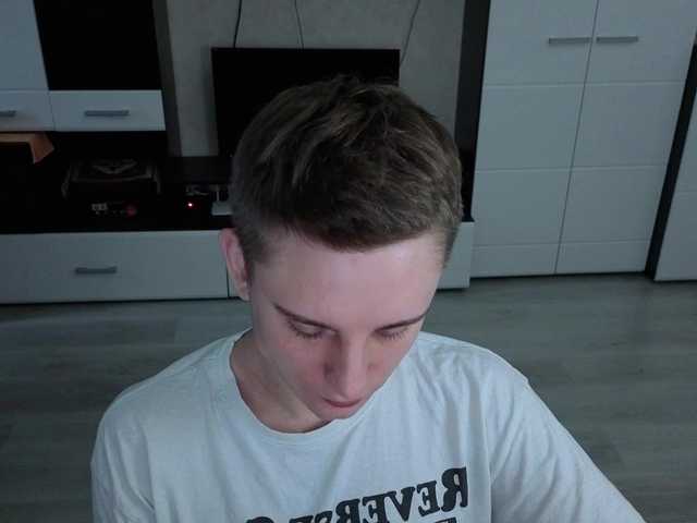 Live sex webcam photo for crybaby282 #292406741