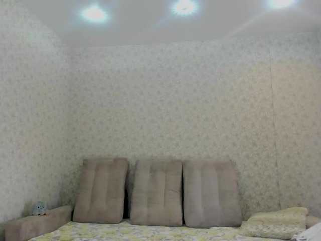 Live sex webcam photo for crystal-maria #276625973