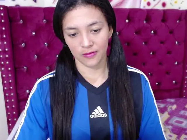 Live sex webcam photo for crystal-owen #272174834