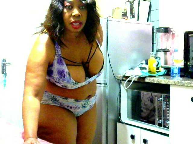 Live sex webcam photo for crystalbee #276299900