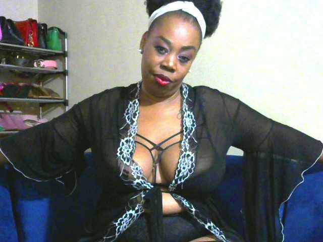 Live sex webcam photo for crystalbee #276802074