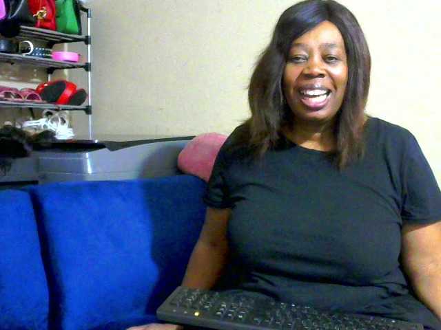 Live sex webcam photo for crystalbee #277166596