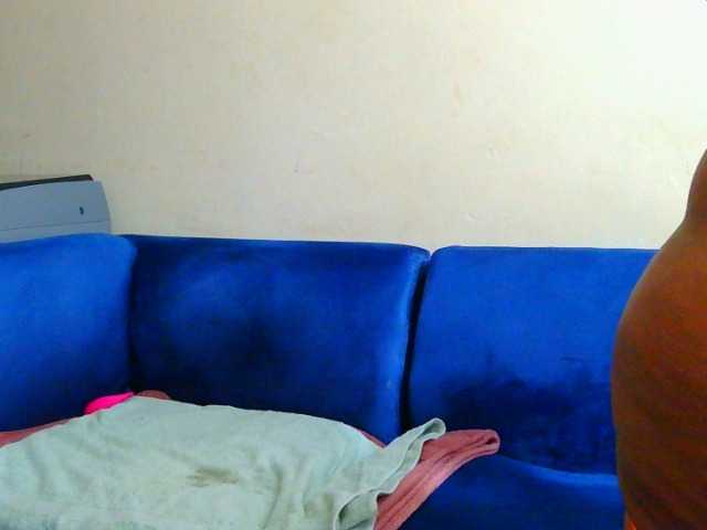 Live sex webcam photo for crystalbee #277444006