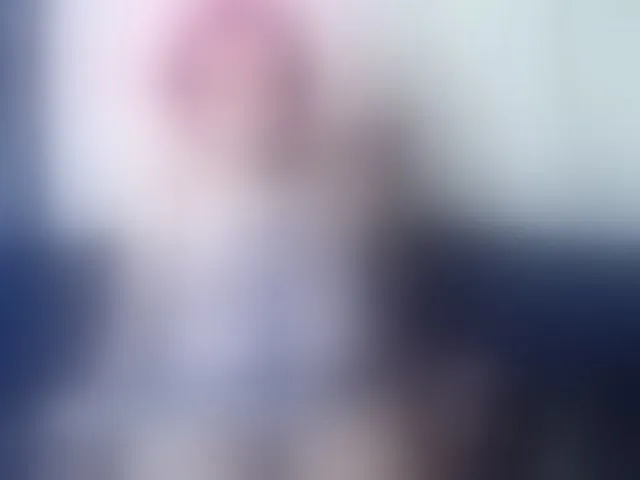 Live sex webcam photo for crystalbee #292557261