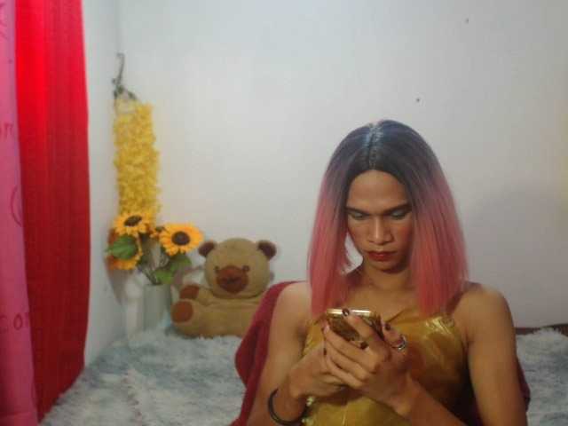 Live sex webcam photo for cumfactoryx #276772264