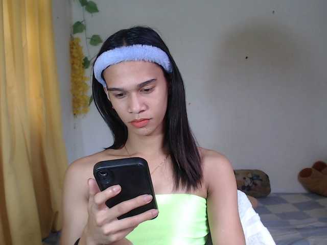 Live sex webcam photo for cumfactoryx #290579959