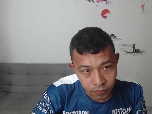 Live sex webcam photo for cuople-hot22 #274249629