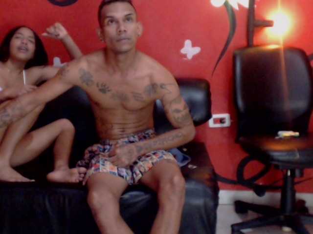 Live sex webcam photo for cuoplelatinse #272193187