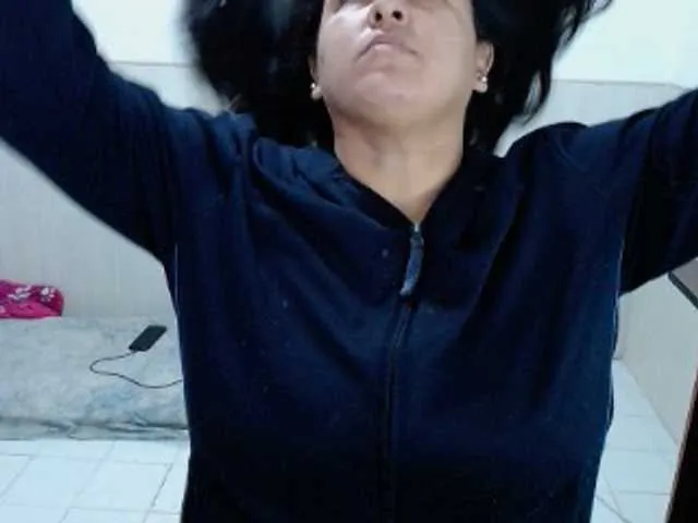 Live sex webcam photo for cupido69 #272379902