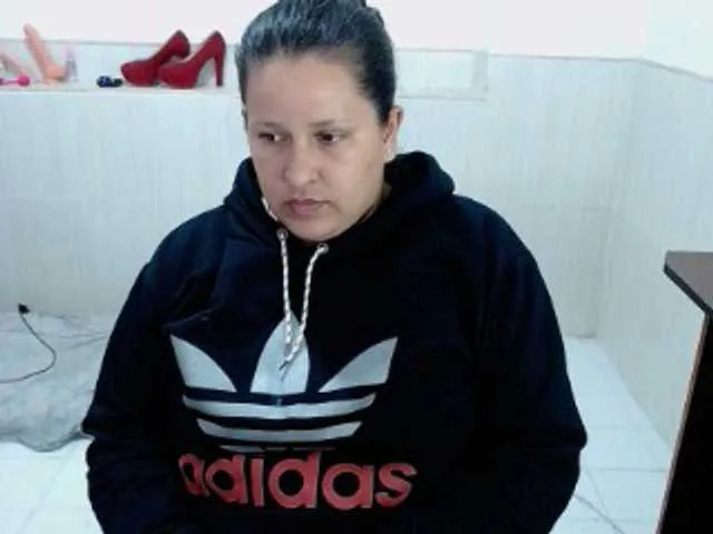 Live sex webcam photo for cupido69 #272796343