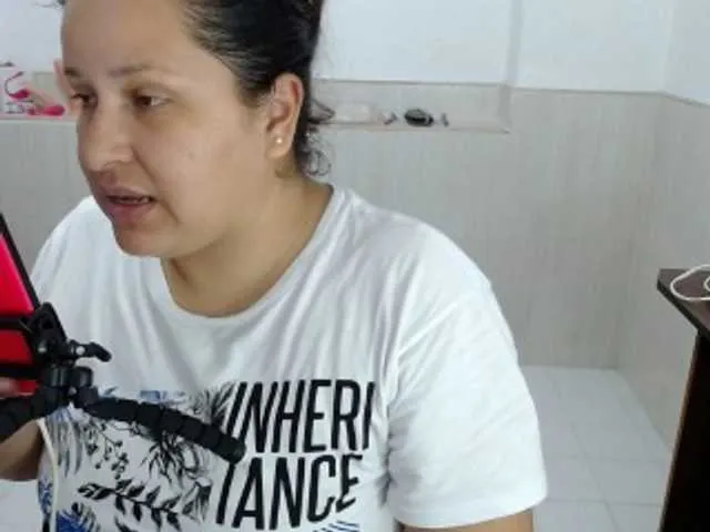 Live sex webcam photo for cupido69 #273533186