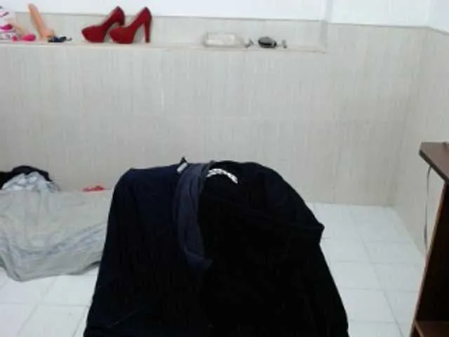 Live sex webcam photo for cupido69 #273545081