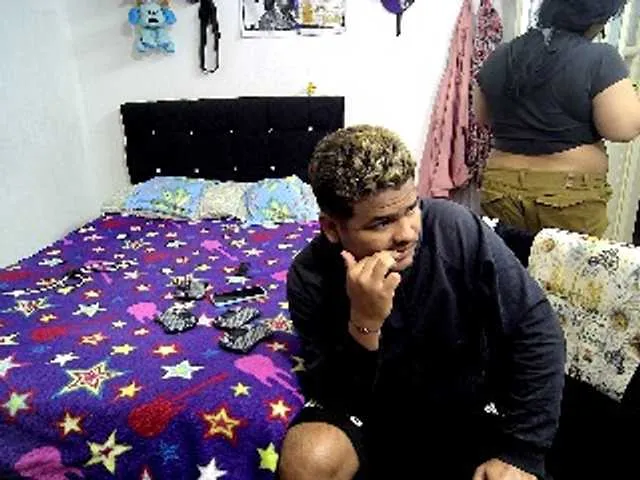 Live sex webcam photo for curiousnasty #292314823