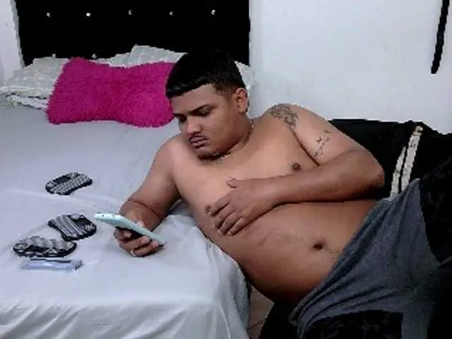 Live sex webcam photo for curiousnasty #293036281