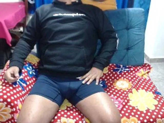 Live sex webcam photo for curiousnasty #293920390