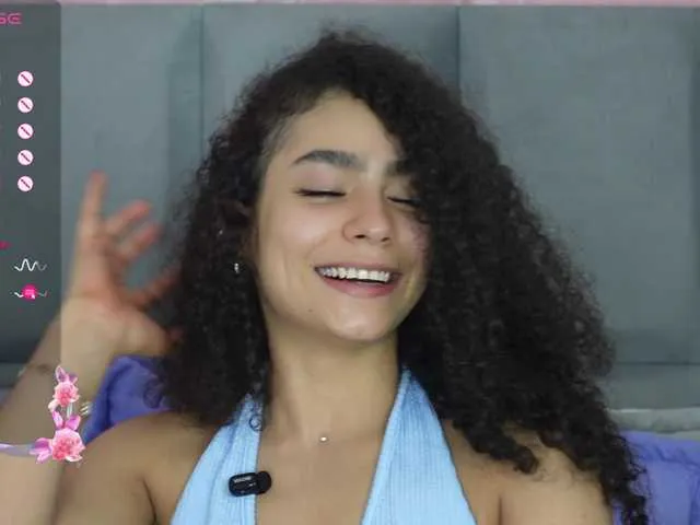 Live sex webcam photo for curlysexi #291124265