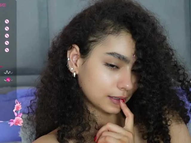 Live sex webcam photo for curlysexi #291173570