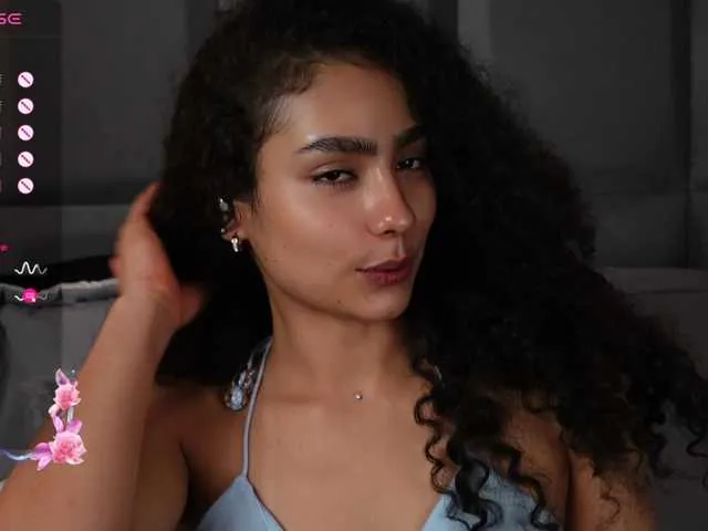 Live sex webcam photo for curlysexi #291218194