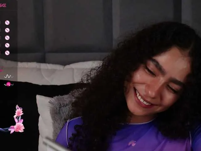 Live sex webcam photo for curlysexi #291258537