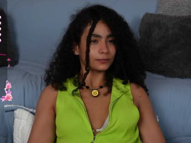Live sex webcam photo for curlysexi #291646906