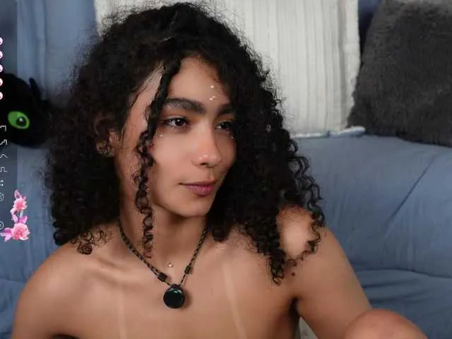 Live sex webcam photo for curlysexi #291776319