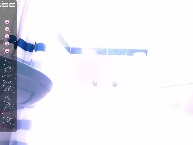 Live sex webcam photo for curvyandsexyy #275722880