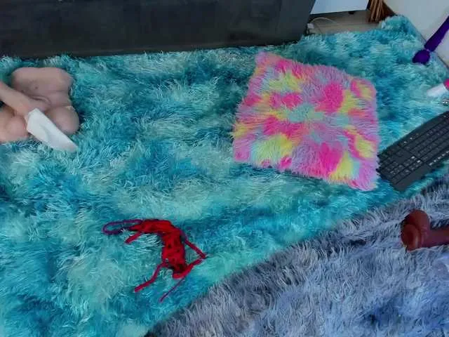 Live sex webcam photo for curvymilff #291633495