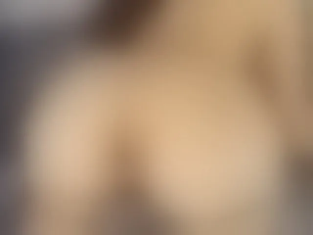 Live sex webcam photo for curvymilff #292453335