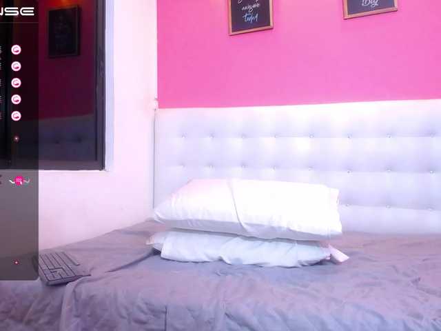 Live sex webcam photo for curvymommyy #276034478