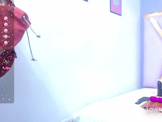 Live sex webcam photo for curvymommyy #277873059