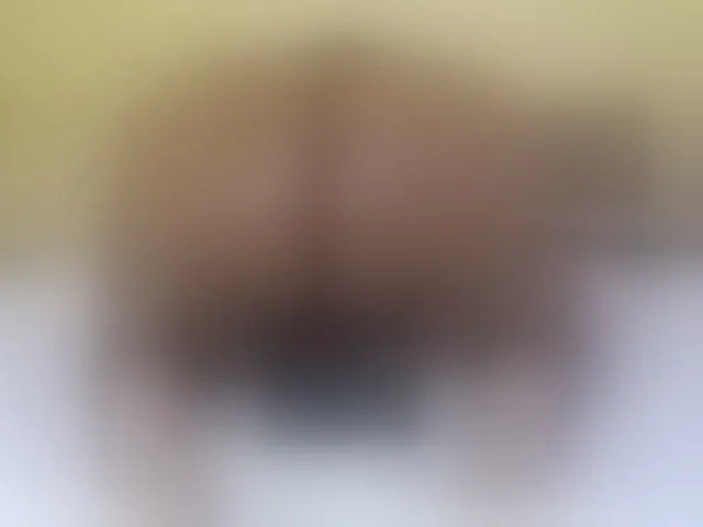 Live sex webcam photo for curvynaomhy #293695755