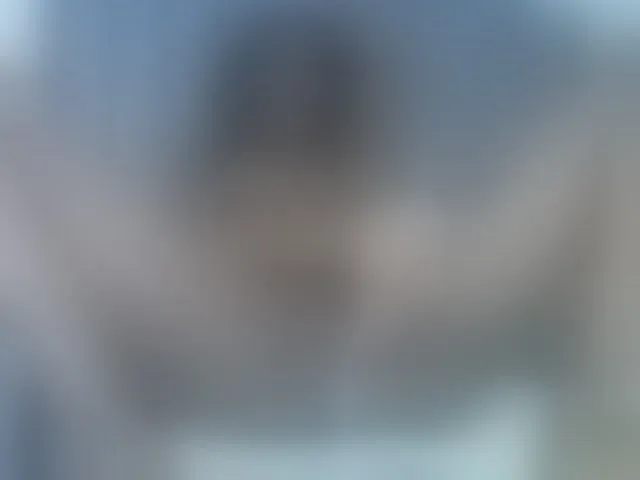 Live sex webcam photo for curvypetite001 #293190310