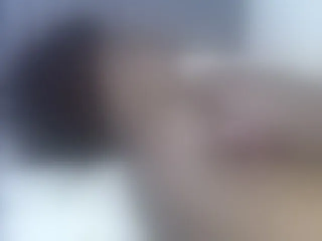 Live sex webcam photo for curvypetite001 #293278363