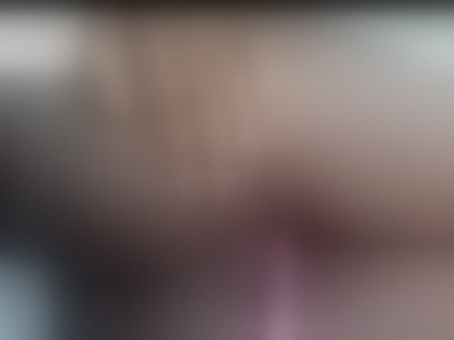 Live sex webcam photo for curvypetite001 #293669637
