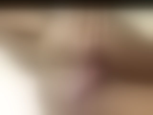 Live sex webcam photo for curvypetite001 #294103507