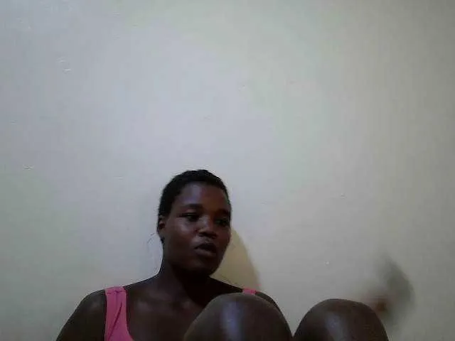 Live sex webcam photo for cute-heaven #291700092