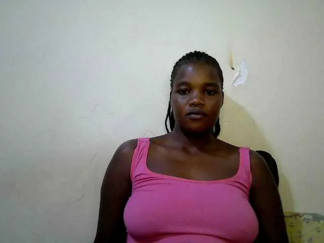 Live sex webcam photo for cute-heaven #292579174