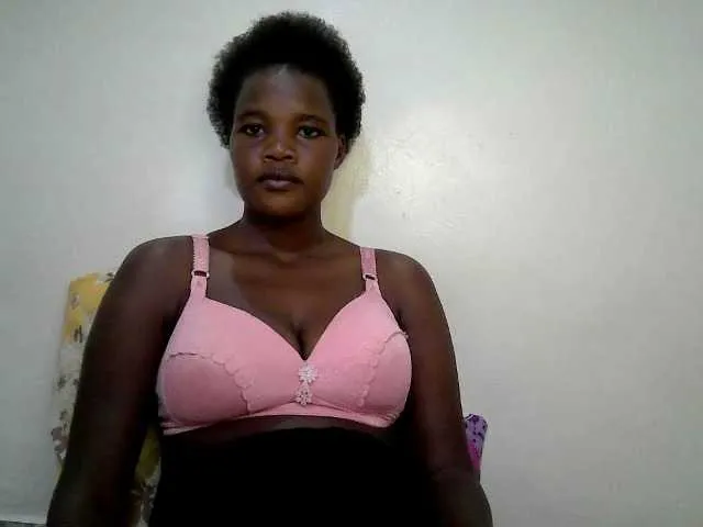Live sex webcam photo for cute-heaven #292719093
