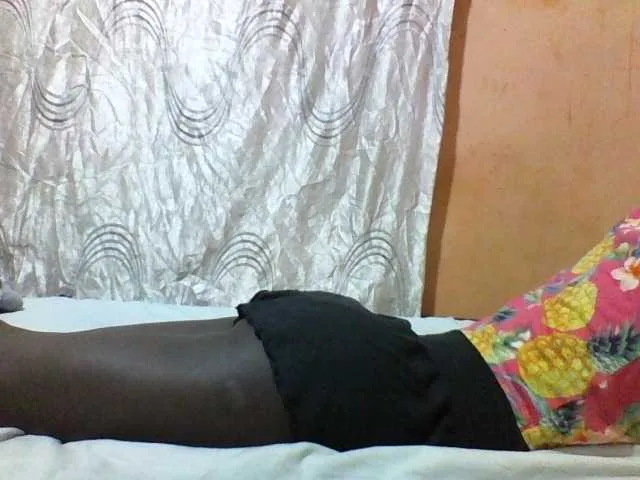 Live sex webcam photo for cute-letty #291340257