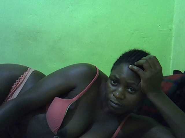 Live sex webcam photo for cute-liz #291412578