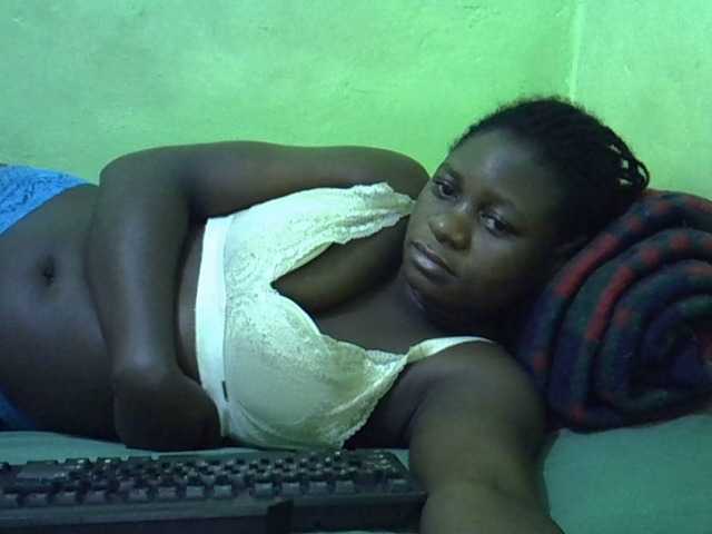 Live sex webcam photo for cute-liz #291469713