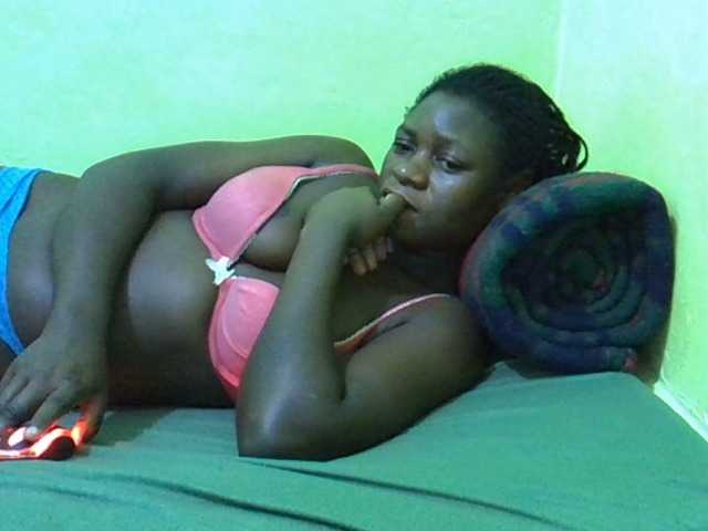 Live sex webcam photo for cute-liz #291506324