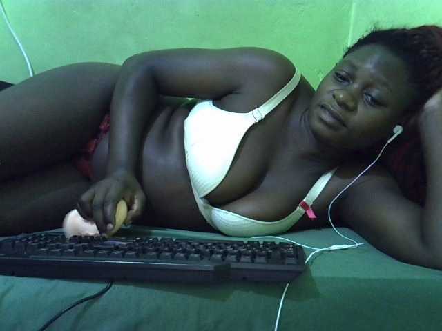 Live sex webcam photo for cute-liz #291727668