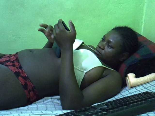 Live sex webcam photo for cute-liz #291843102