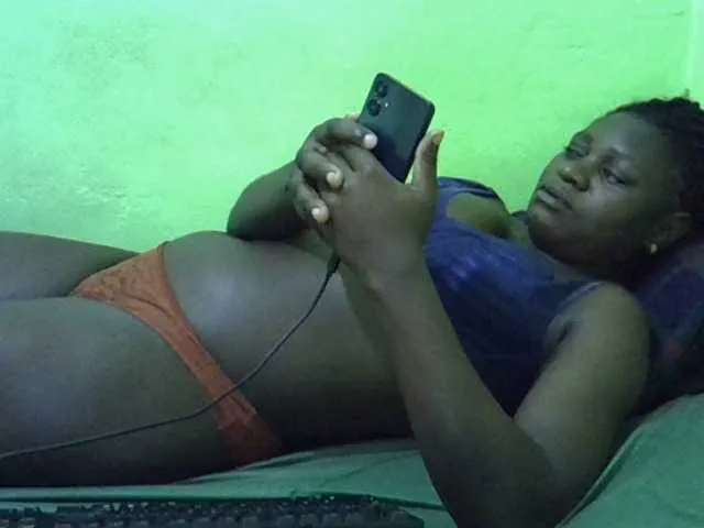 Live sex webcam photo for cute-liz #292096968